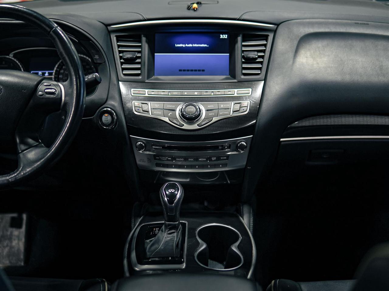 2018 Infiniti QX60 AWD | LTHR | ROOF | NO ACCIDENTS | 24 SERV REC Photo