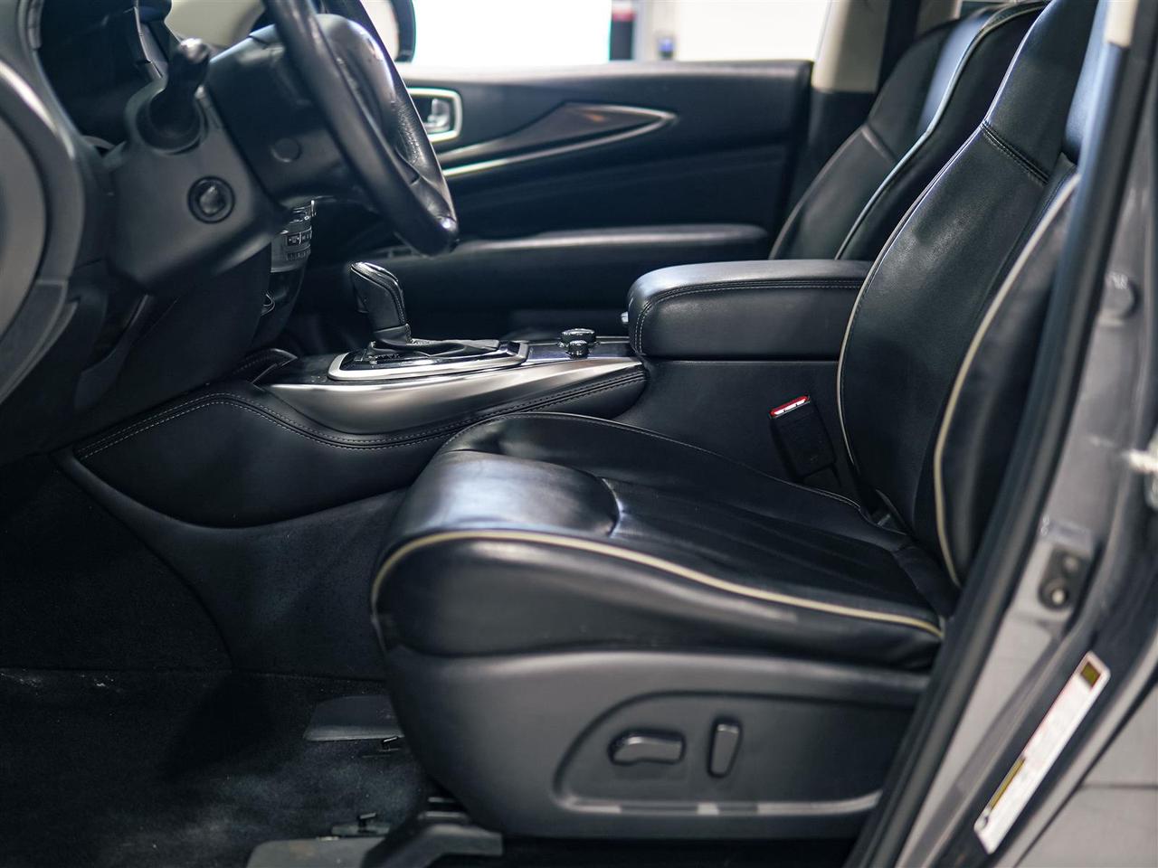 2018 Infiniti QX60 AWD | LTHR | ROOF | NO ACCIDENTS | 24 SERV REC Photo