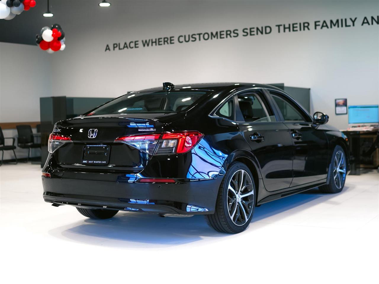 2022 Honda Civic TOURING | NO ACCIDENTS | LEATHER Photo