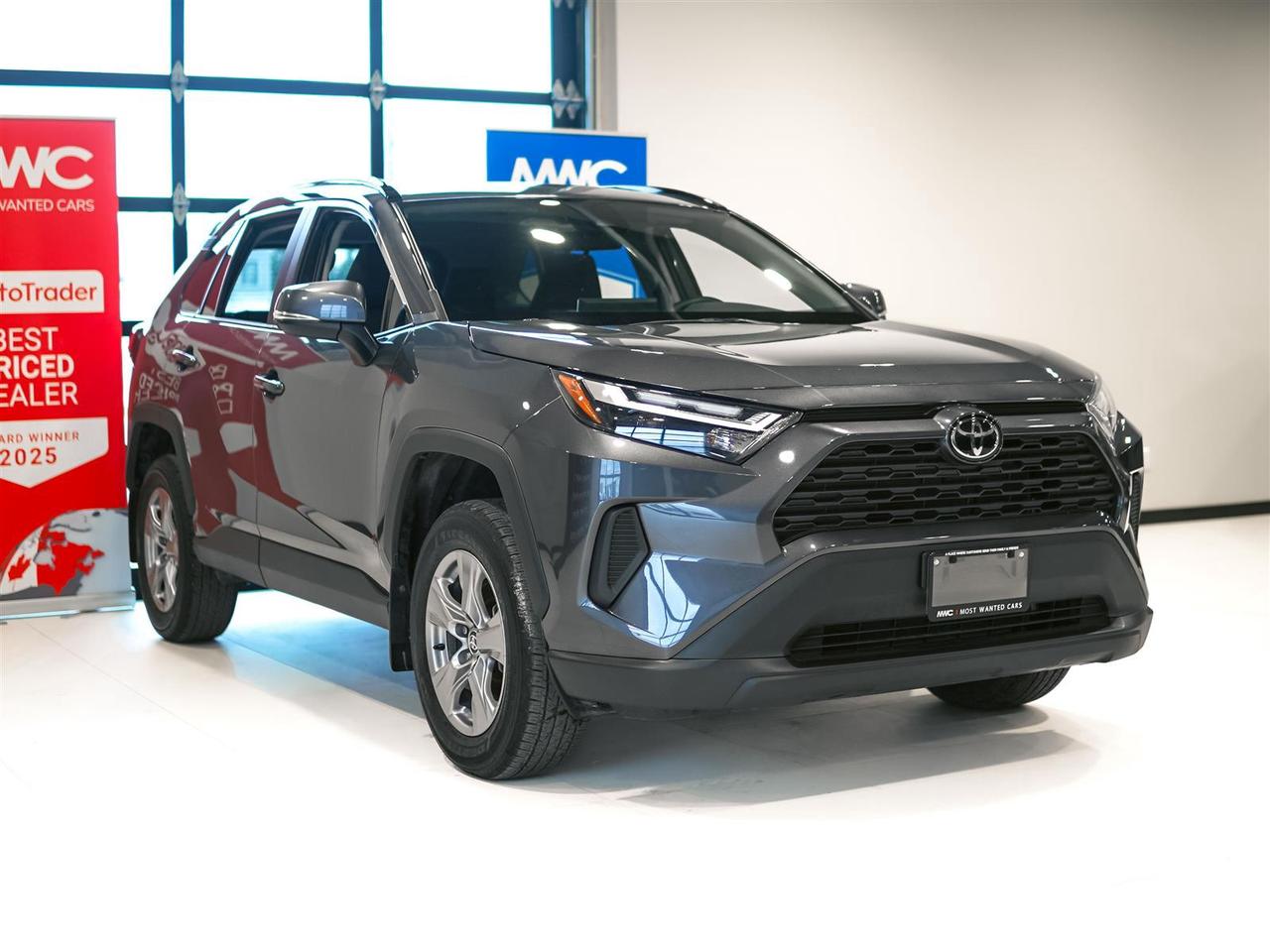 2024 Toyota RAV4 XLE AWD | NO ACCIDENTS | ONE OWNER Photo