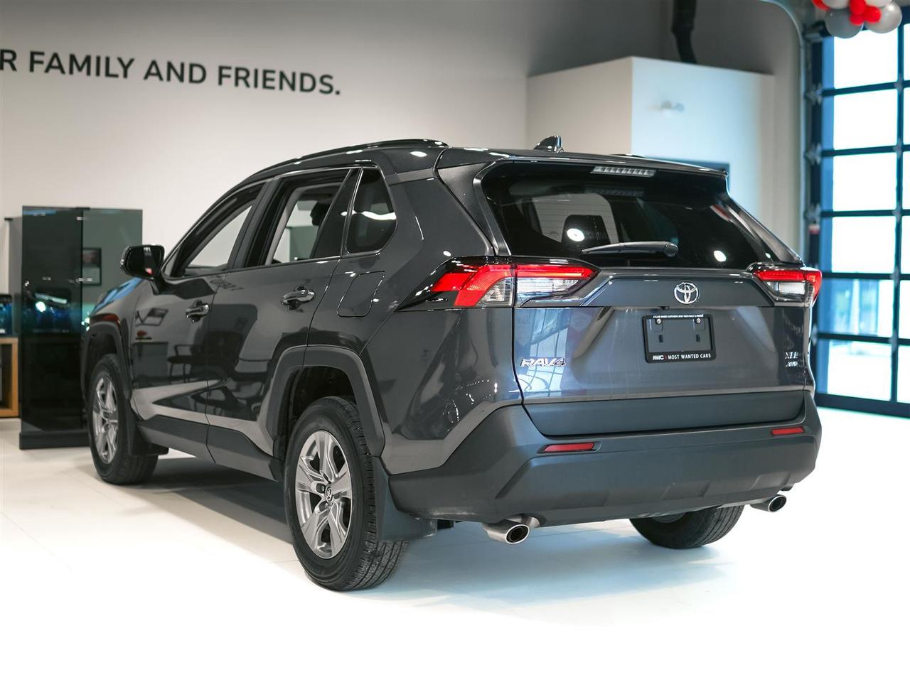 2024 Toyota RAV4 XLE AWD | NO ACCIDENTS | ONE OWNER Photo