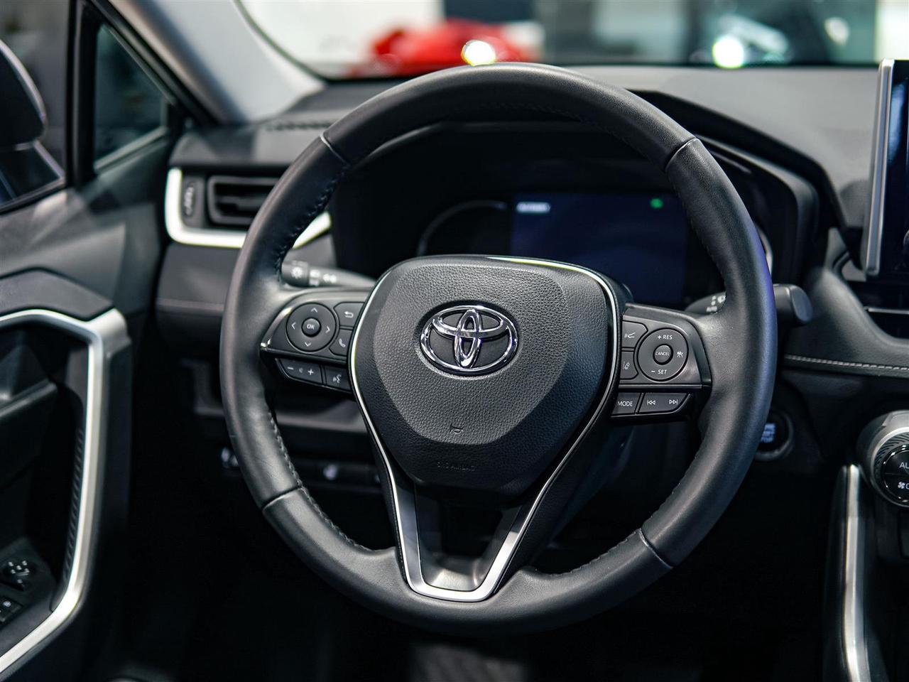 2024 Toyota RAV4 XLE AWD | NO ACCIDENTS | ONE OWNER Photo