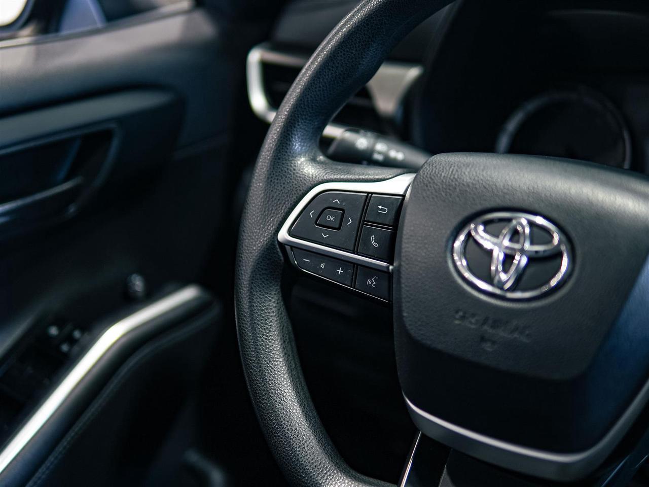 2023 Toyota Highlander LE AWD | NO ACCIDENTS | ONE OWNER Photo