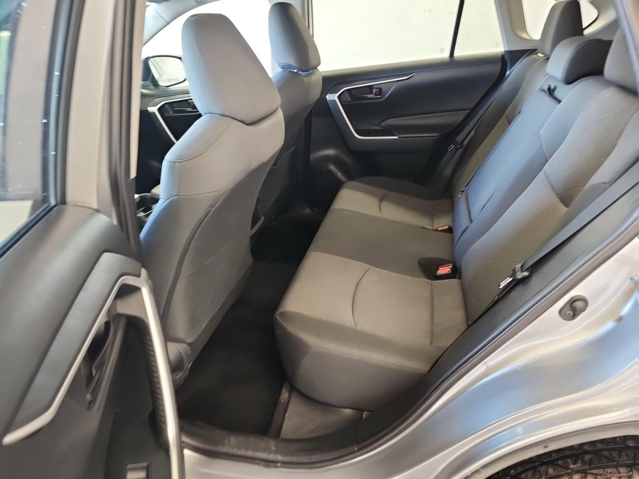 2019 Toyota RAV4 LE AWD | NO ACCIDENTS | APP CONNECT Photo