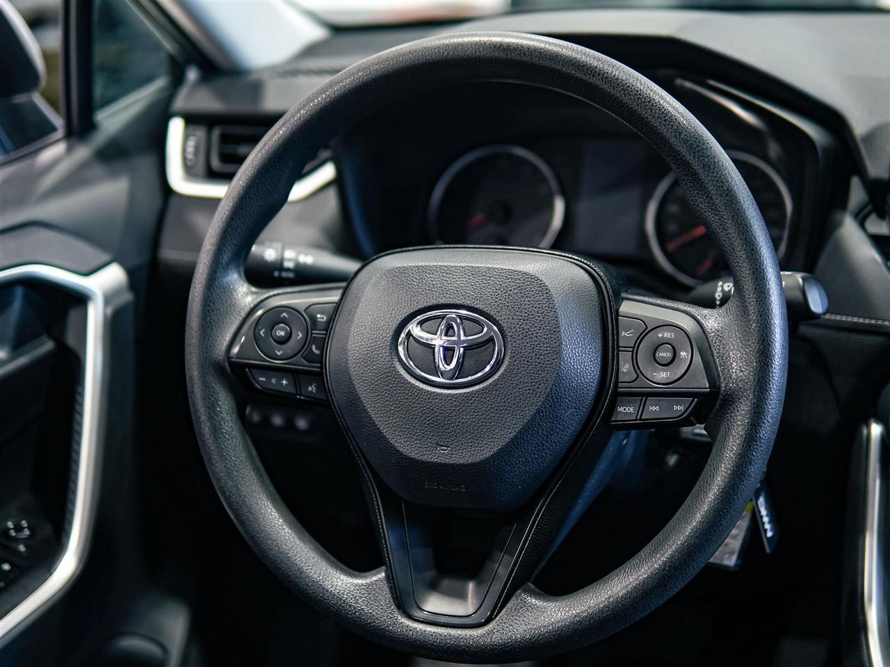 2019 Toyota RAV4 LE AWD | NO ACCIDENTS | APP CONNECT Photo