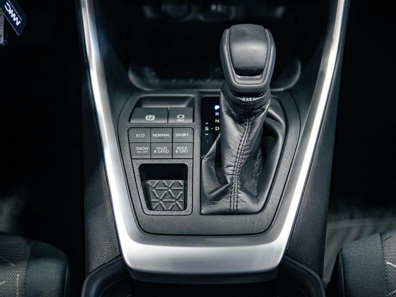 2019 Toyota RAV4 LE AWD | NO ACCIDENTS | APP CONNECT Photo
