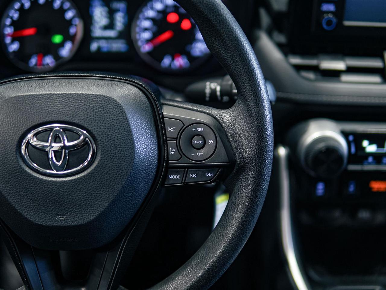 2019 Toyota RAV4 LE AWD | NO ACCIDENTS | APP CONNECT Photo