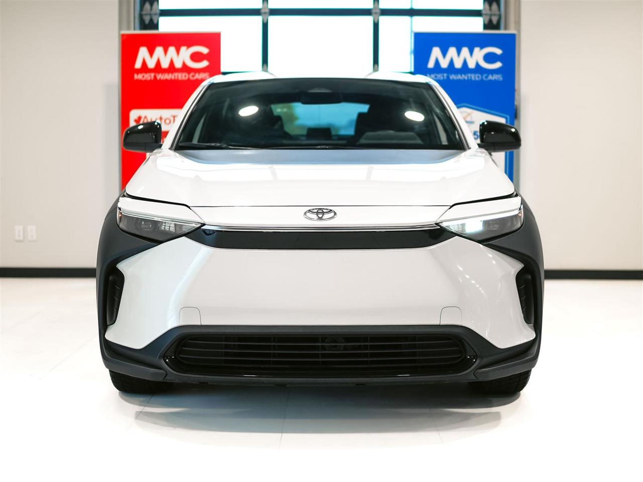 2024 Toyota bZ4X LE | NO ACCIDENTS | BLIND SPOT Photo