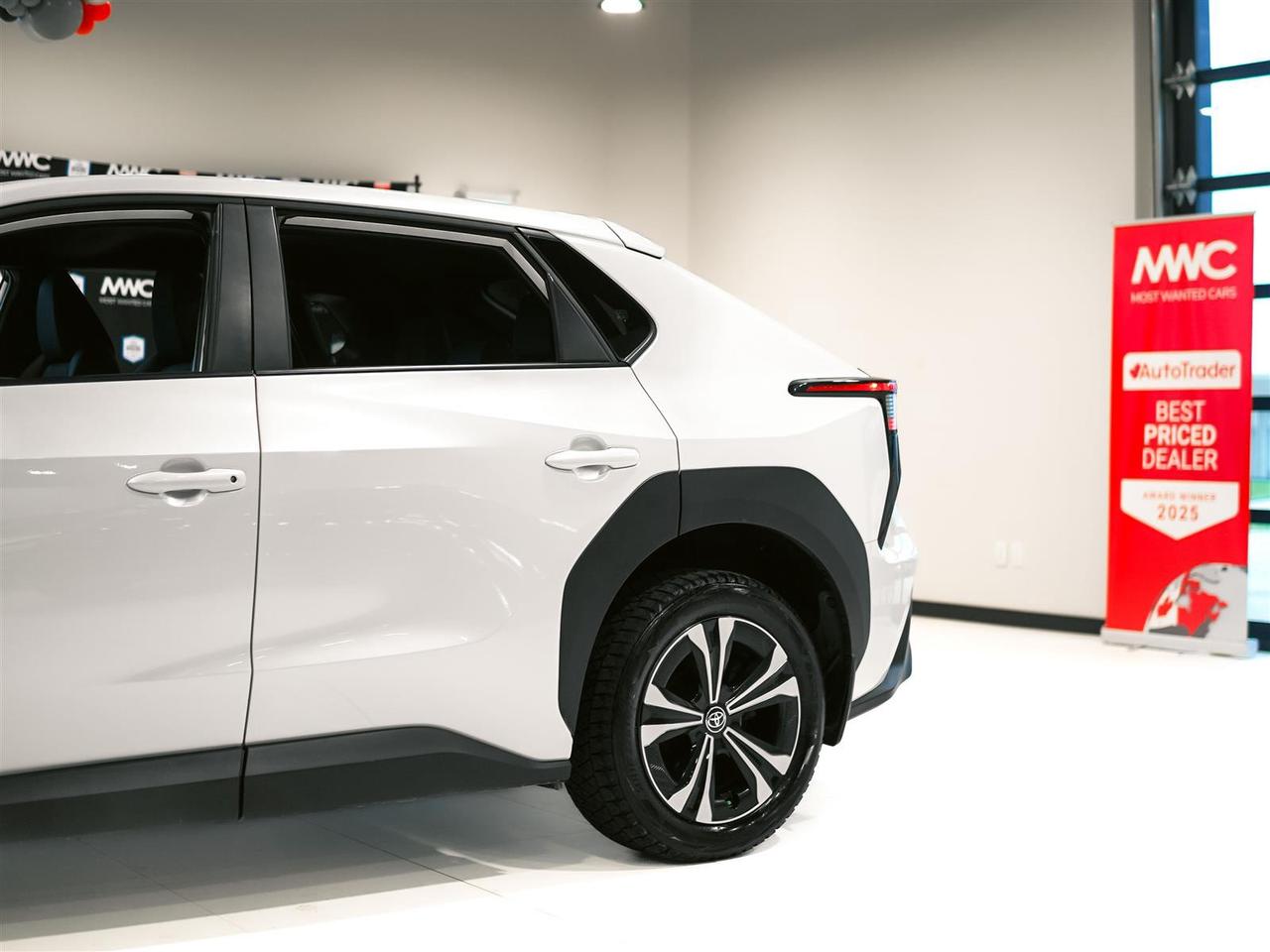 2024 Toyota bZ4X LE | NO ACCIDENTS | BLIND SPOT Photo