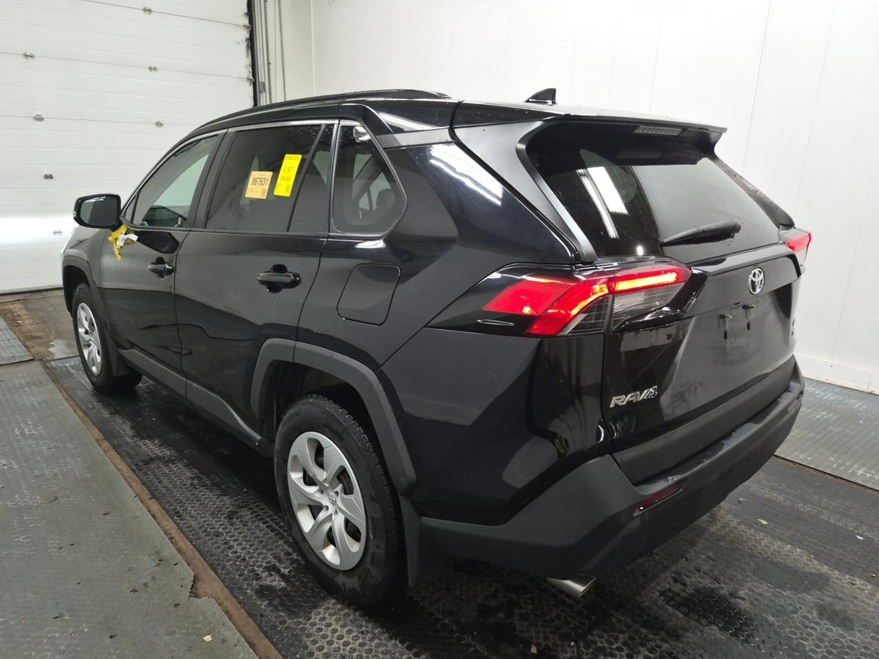 2021 Toyota RAV4 LE AWD | NO ACCIDENTS | APP CONNECT Photo