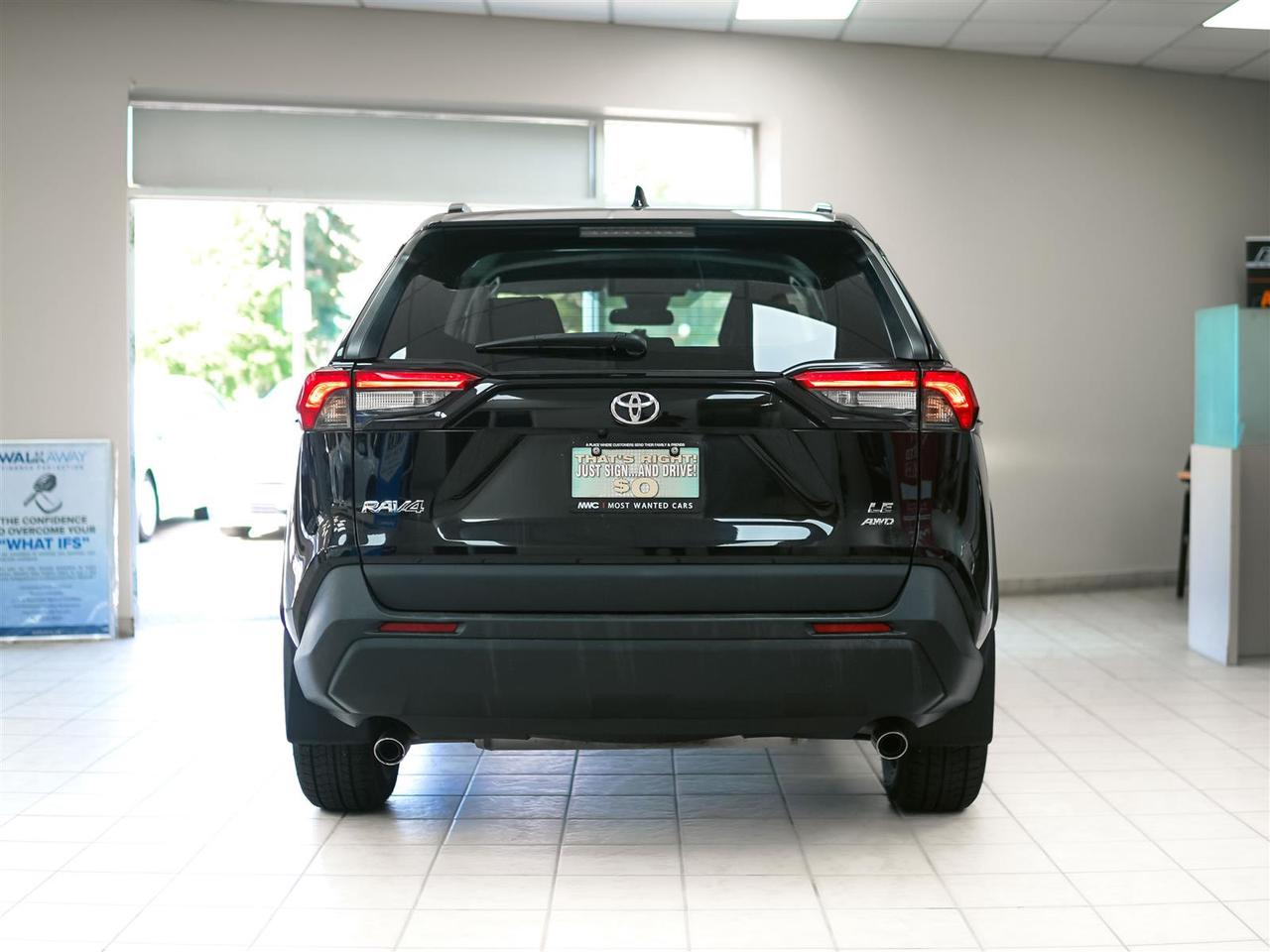 2021 Toyota RAV4 LE AWD | NO ACCIDENTS | APP CONNECT Photo