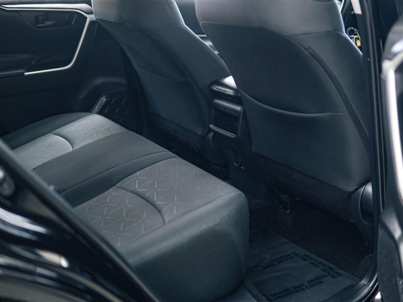 2021 Toyota RAV4 LE AWD | NO ACCIDENTS | APP CONNECT Photo
