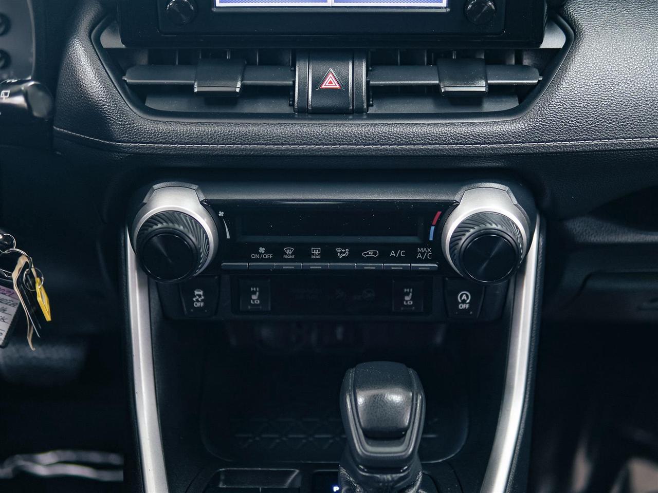 2021 Toyota RAV4 LE AWD | NO ACCIDENTS | APP CONNECT Photo