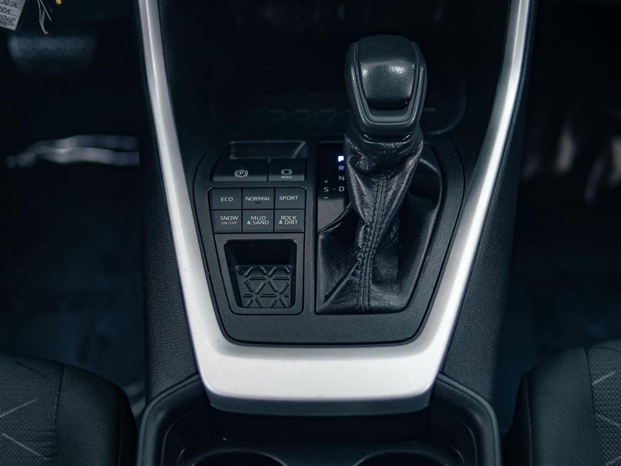 2021 Toyota RAV4 LE AWD | NO ACCIDENTS | APP CONNECT Photo