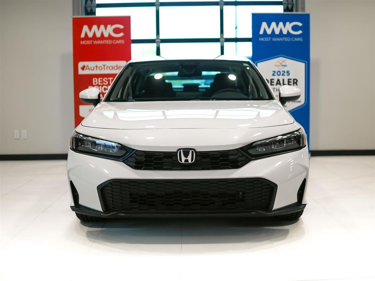 2025 Honda Civic LX | NO ACCIDENTS | ONE OWNER | ONLY 2584 KM Photo2