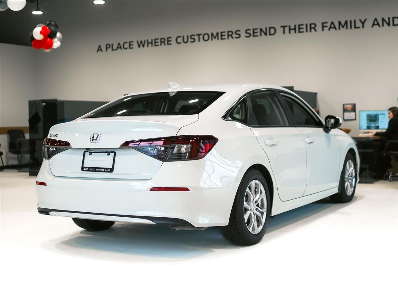 2025 Honda Civic LX | NO ACCIDENTS | ONE OWNER | ONLY 2584 KM Photo