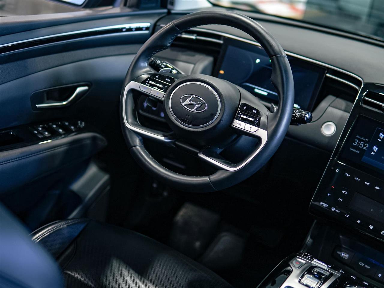 2024 Hyundai Tucson Hybrid LUXURY | AWD | NO ACCIDENTS | ONE OWNER Photo