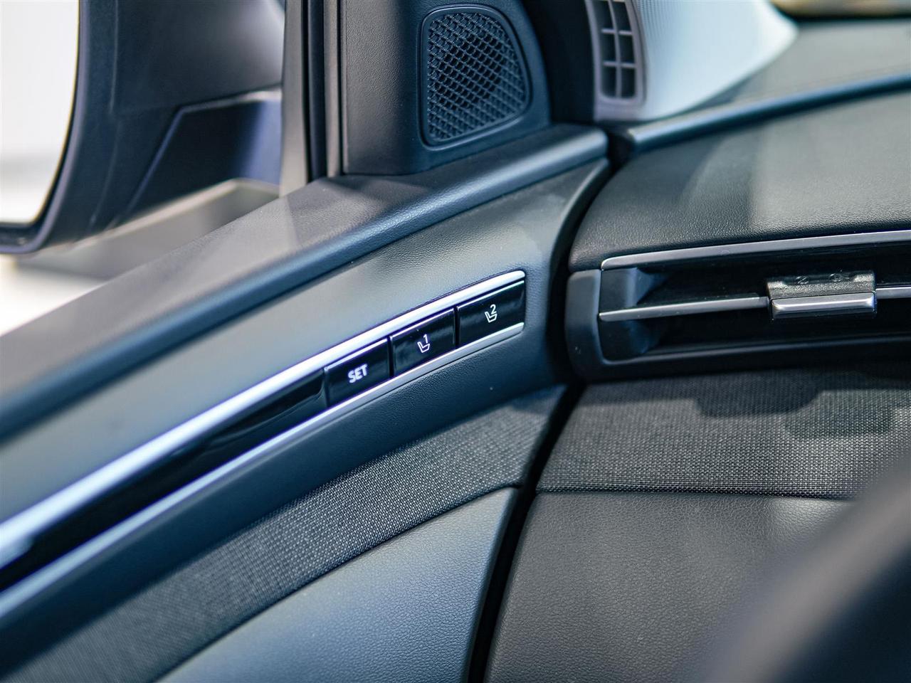 2024 Hyundai Tucson Hybrid LUXURY | AWD | NO ACCIDENTS | ONE OWNER Photo