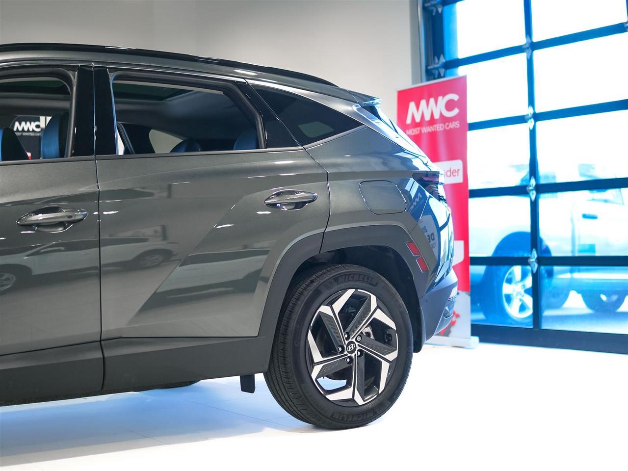 2024 Hyundai Tucson Hybrid LUXURY | AWD | NO ACCIDENTS | ONE OWNER Photo