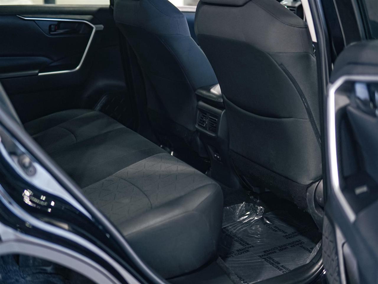 2022 Toyota RAV4 LE AWD | NO ACCIDENTS | TOYOTA SERVICED Photo