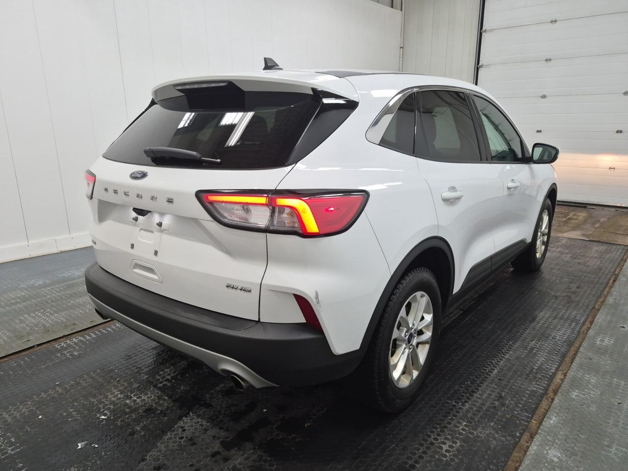 2021 Ford Escape SE AWD | NO ACCIDENTS | FULL SERVICE HISTORY Photo