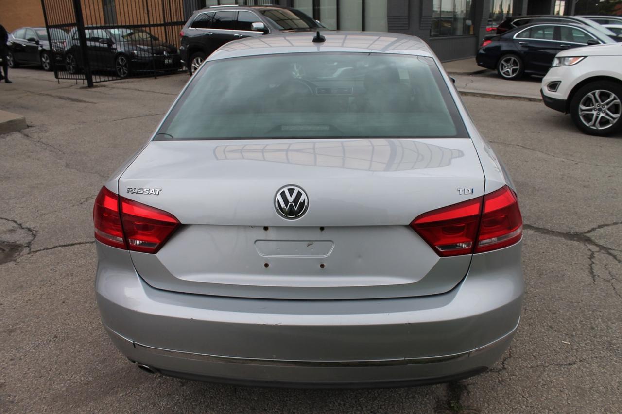 2012 Volkswagen Passat COMFORTLINE TDI Photo