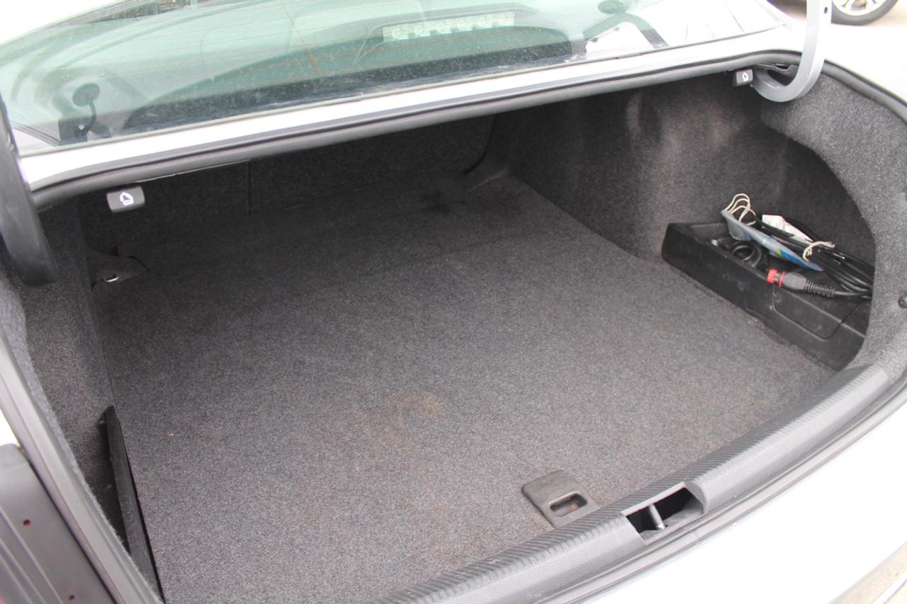 2012 Volkswagen Passat COMFORTLINE TDI Photo