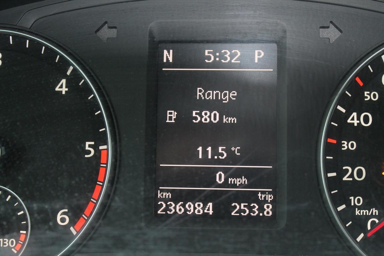 2012 Volkswagen Passat COMFORTLINE TDI Photo