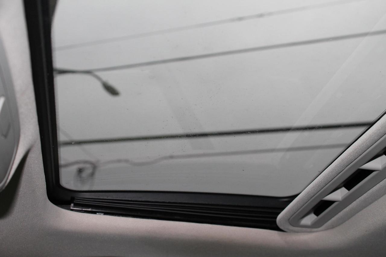 2012 Volkswagen Passat COMFORTLINE TDI Photo