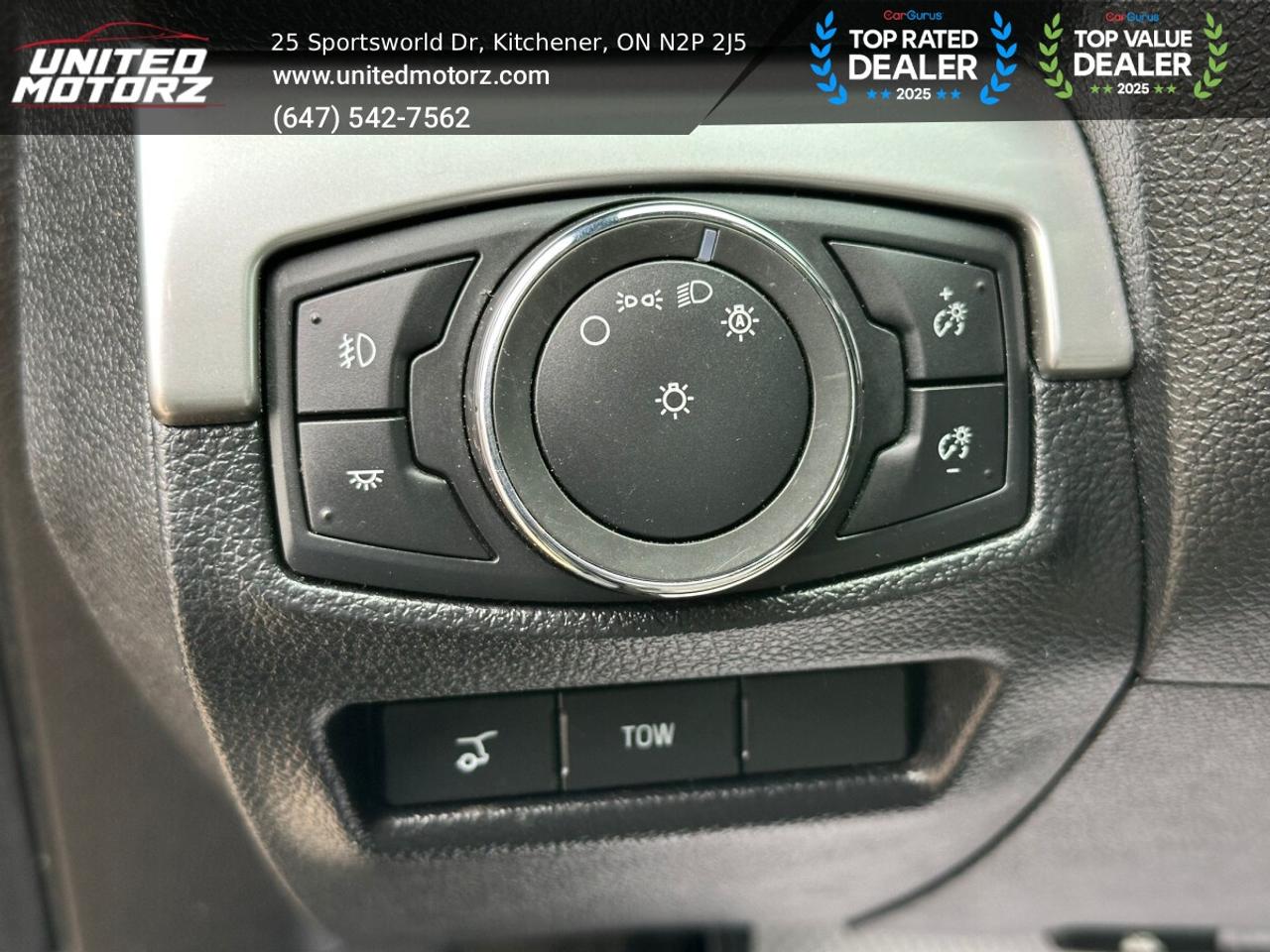 2017 Ford Explorer 4WD XLT~SAFETY CERTIFIED~NO ACCIDENTS~ Photo