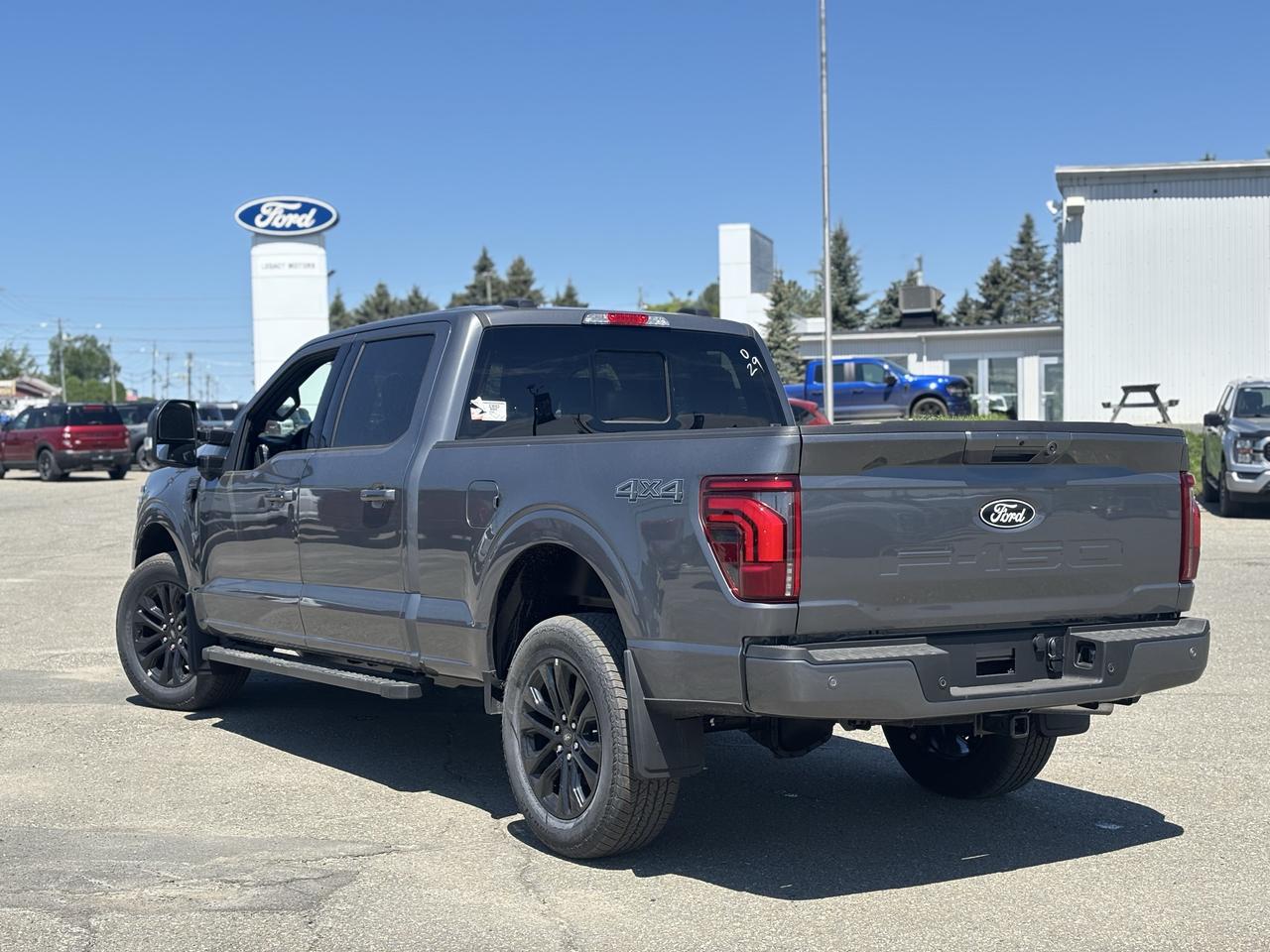 2026 Ford F-150 Lariat 4WD SuperCrew 6.5' Box Photo2
