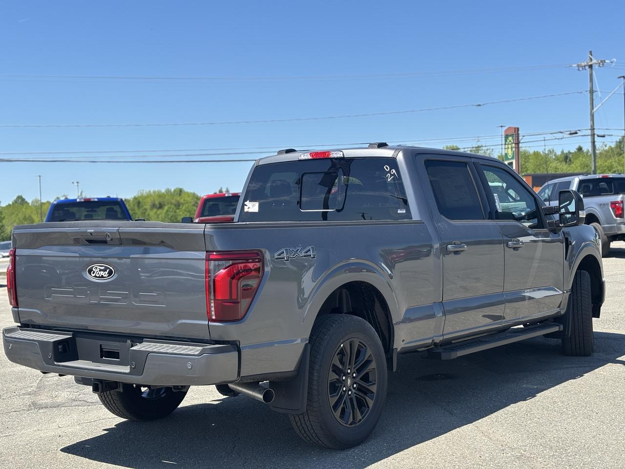 2026 Ford F-150 Lariat 4WD SuperCrew 6.5' Box Photo3