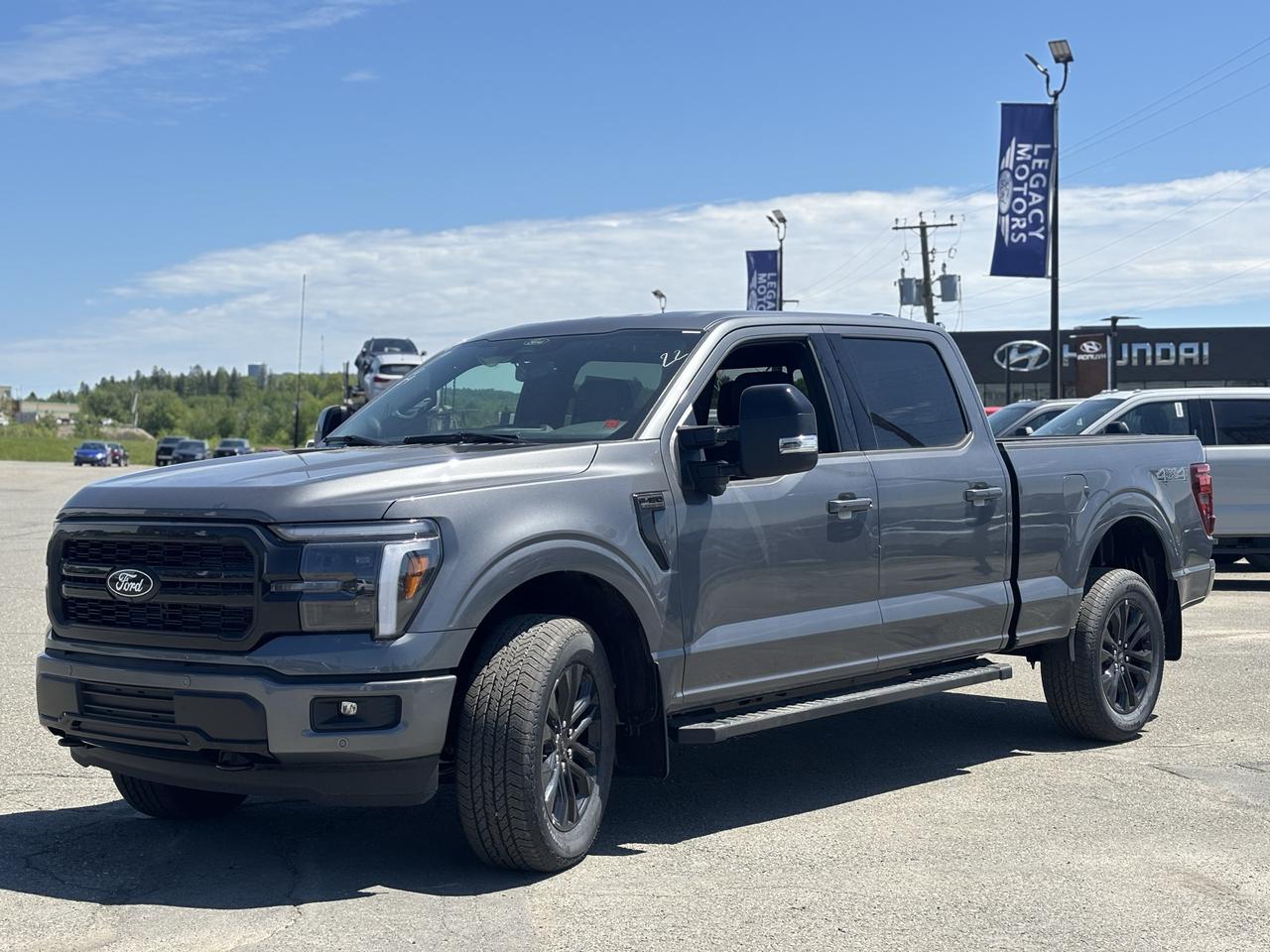2026 Ford F-150 Lariat 4WD SuperCrew 6.5' Box Photo1