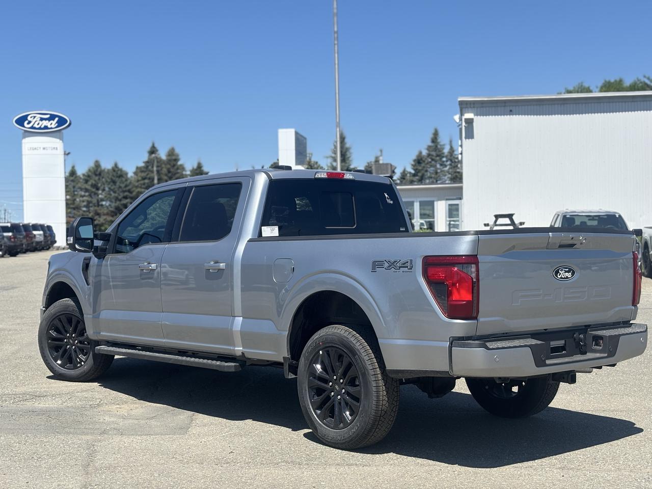2026 Ford F-150 XLT 4WD SuperCrew 6.5' Box Photo2