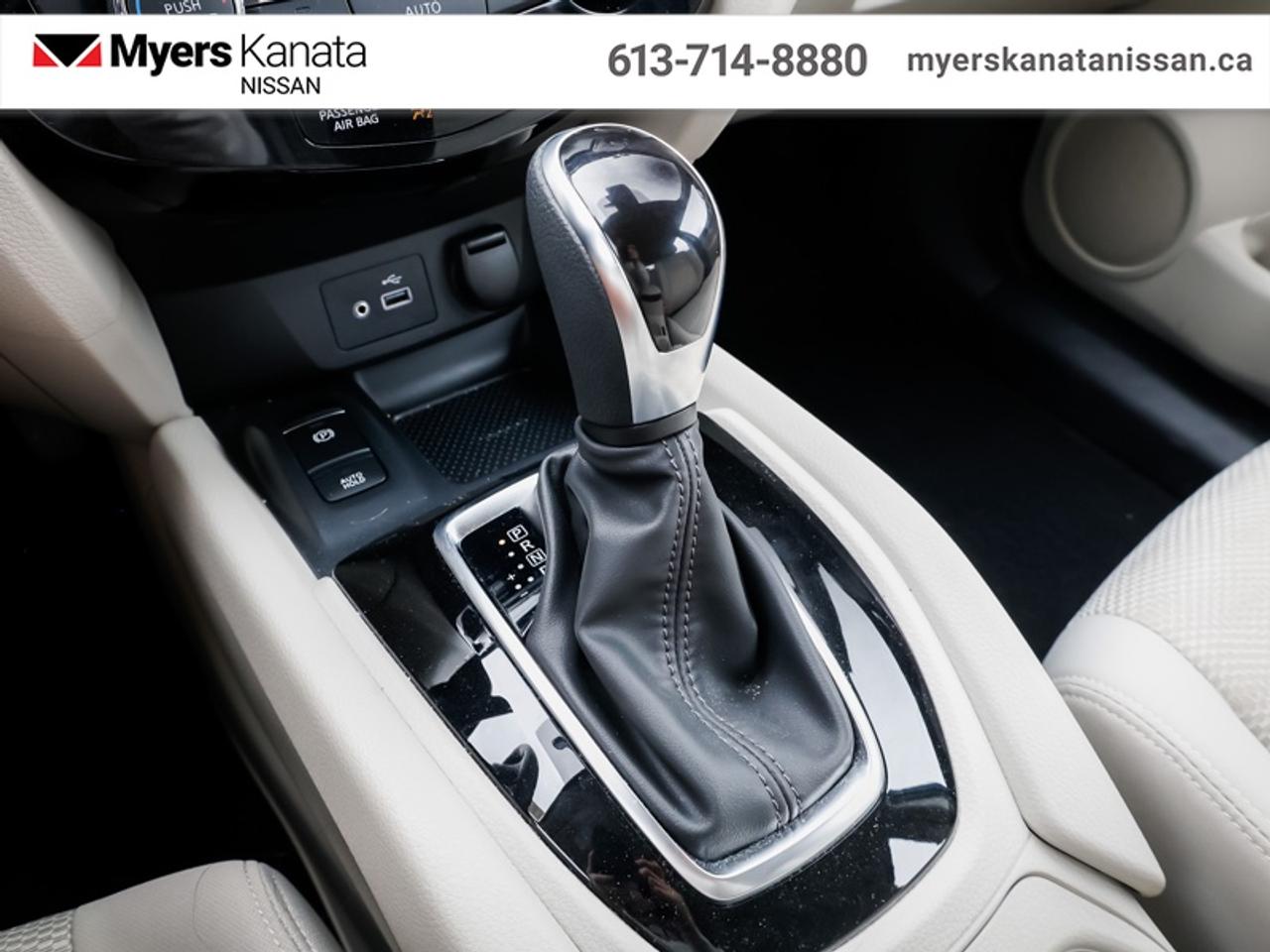 2023 Nissan Qashqai SV AWD  - Sunroof -  Heated Seats - $178 B/W Photo