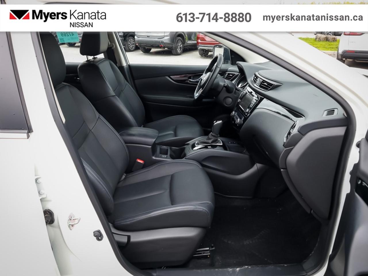 2023 Nissan Qashqai SL AWD  - Leather Seats -  Navigation - $193 B/W Photo