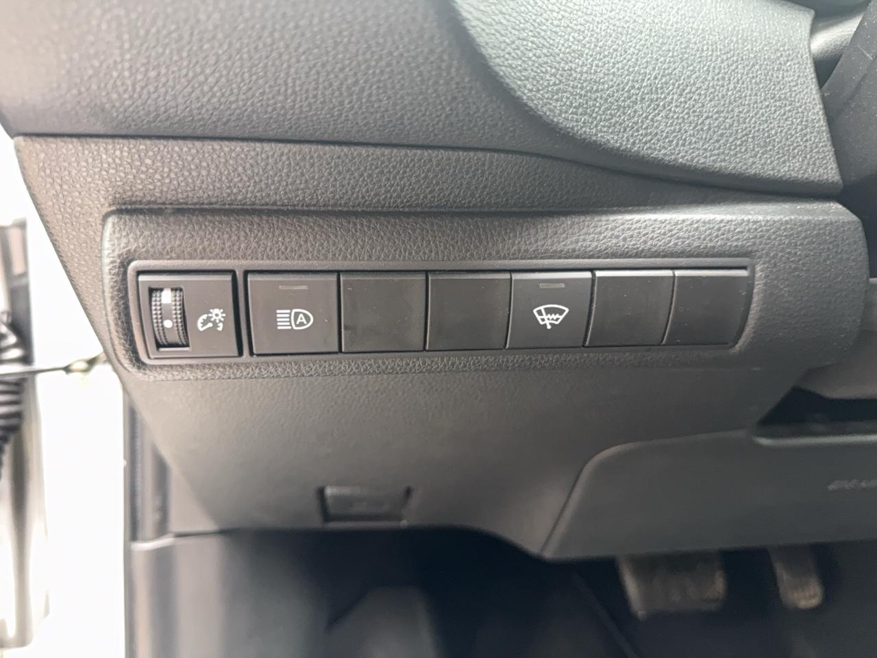 2024 Toyota Corolla LE Photo