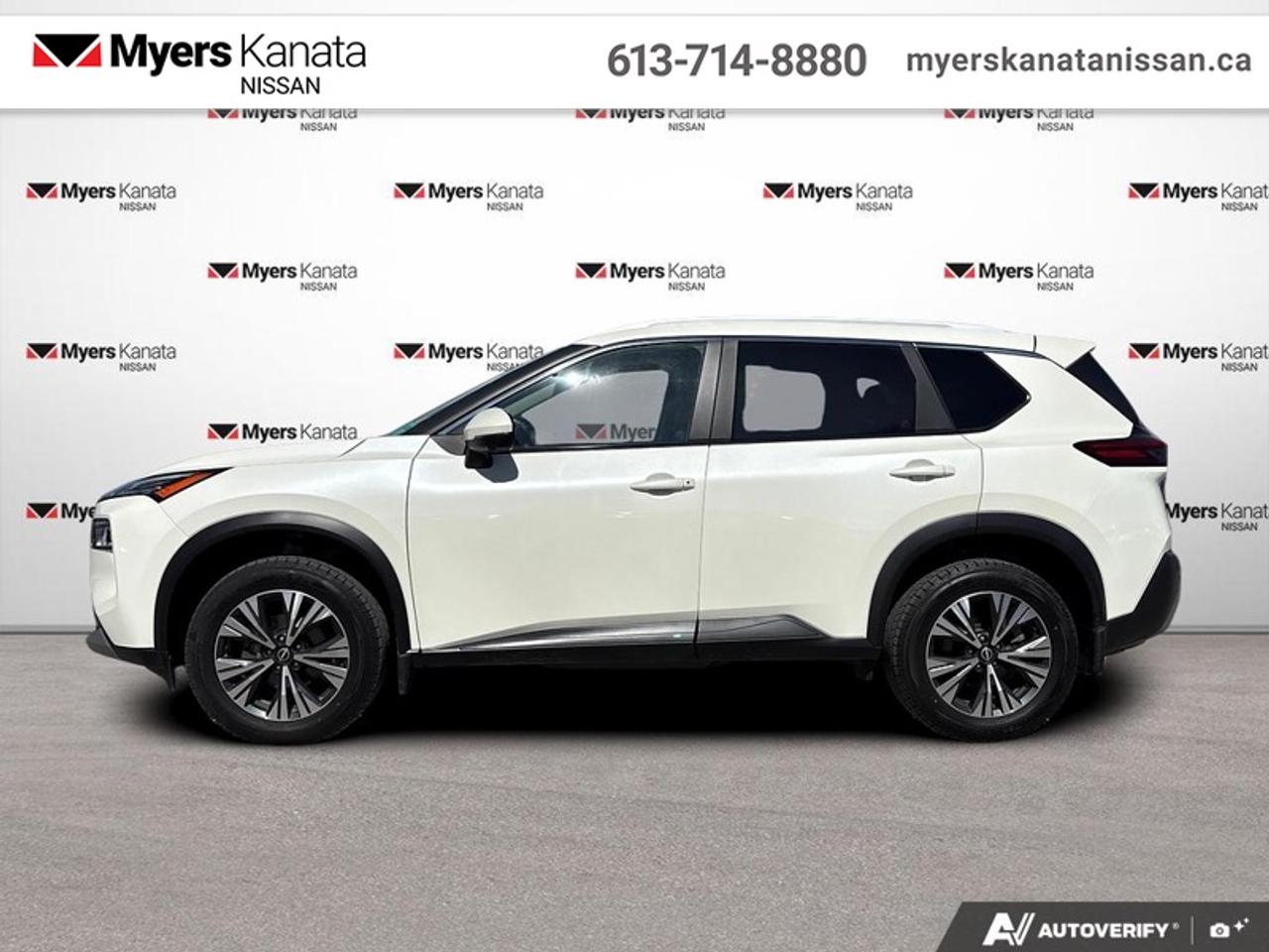 2023 Nissan Rogue SV Moonroof  - Moonroof -  Apple CarPlay - $186 B/W Photo