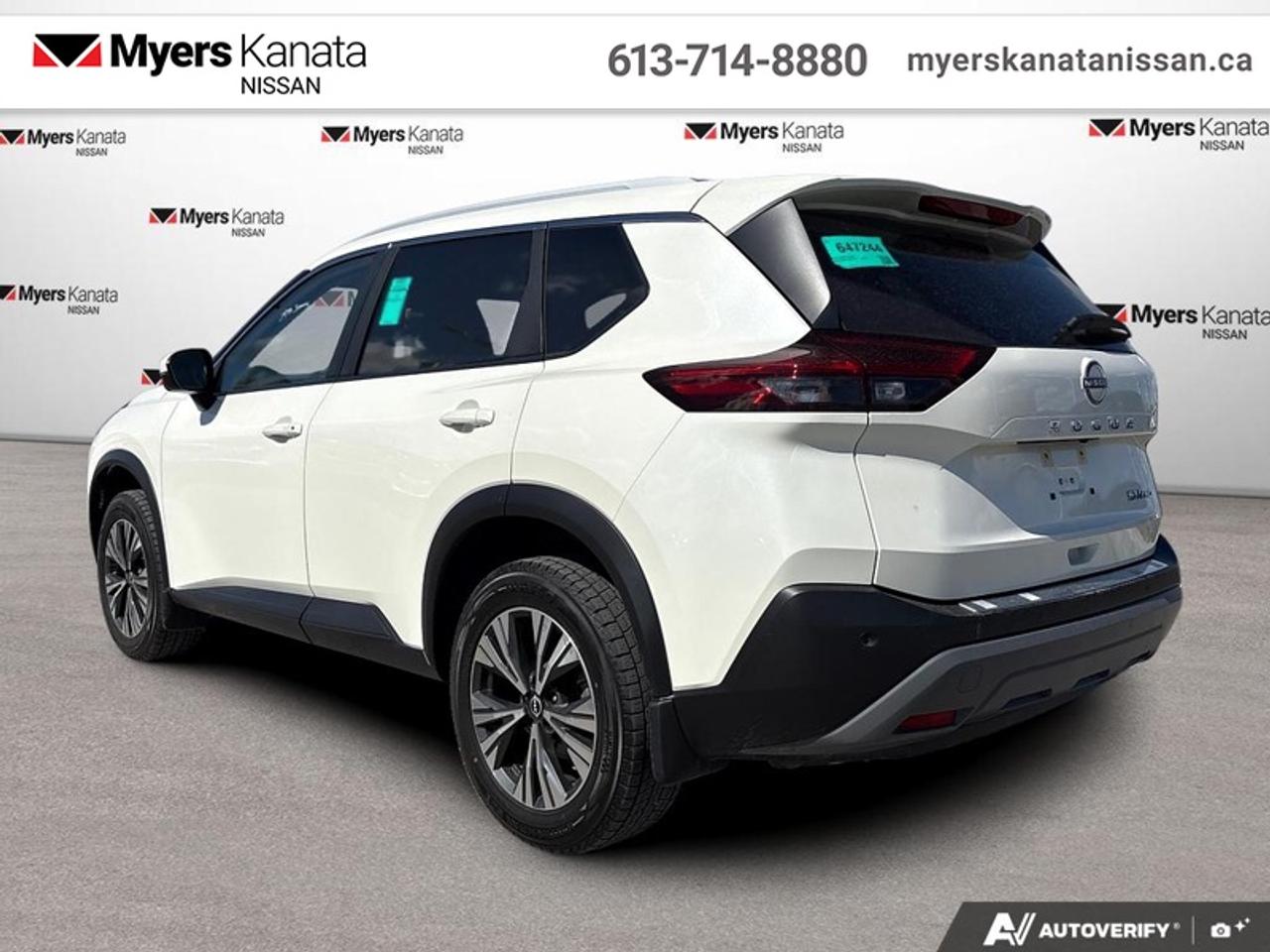 2023 Nissan Rogue SV Moonroof  - Moonroof -  Apple CarPlay - $186 B/W Photo