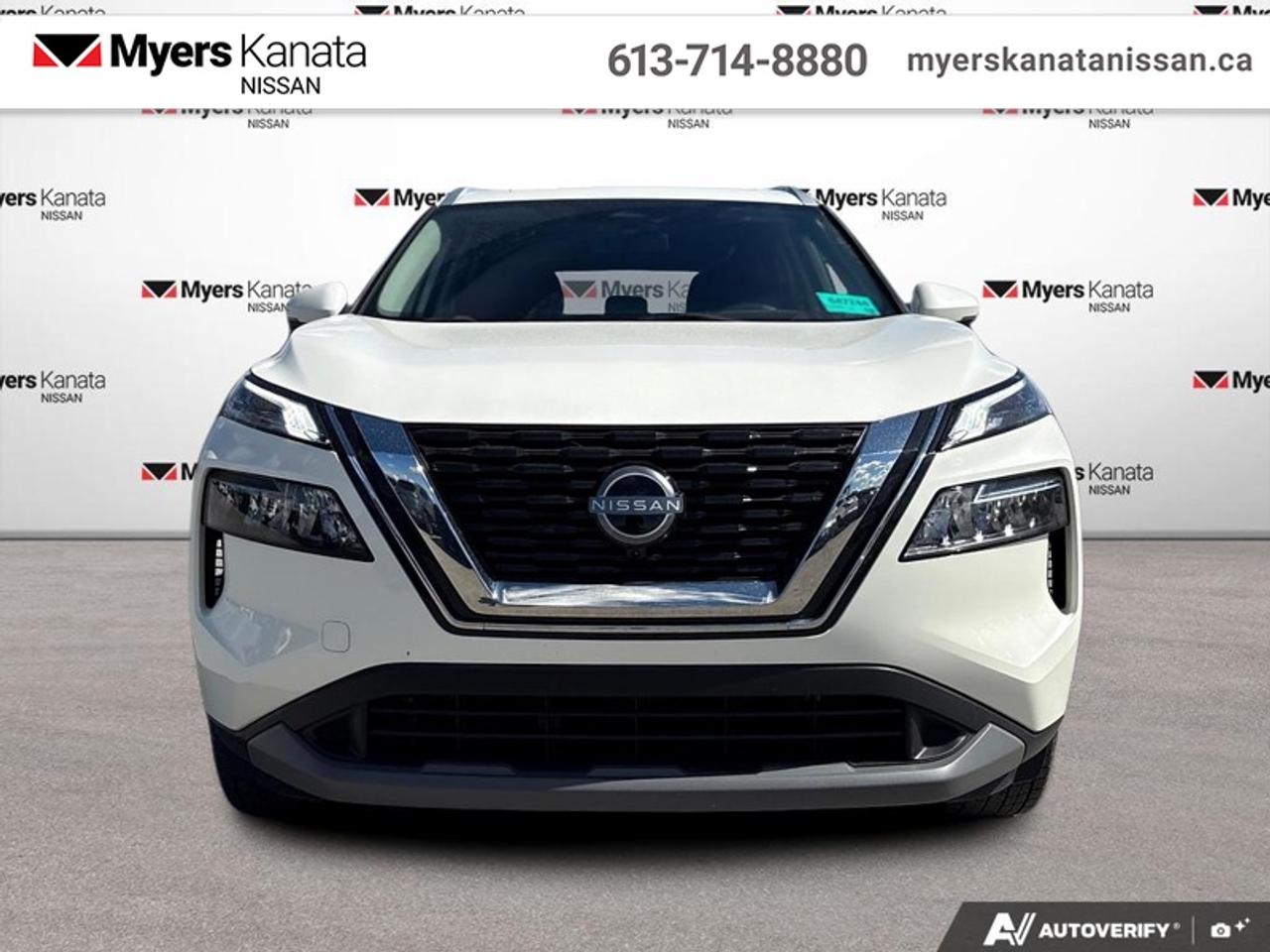 2023 Nissan Rogue SV Moonroof  - Moonroof -  Apple CarPlay - $186 B/W Photo