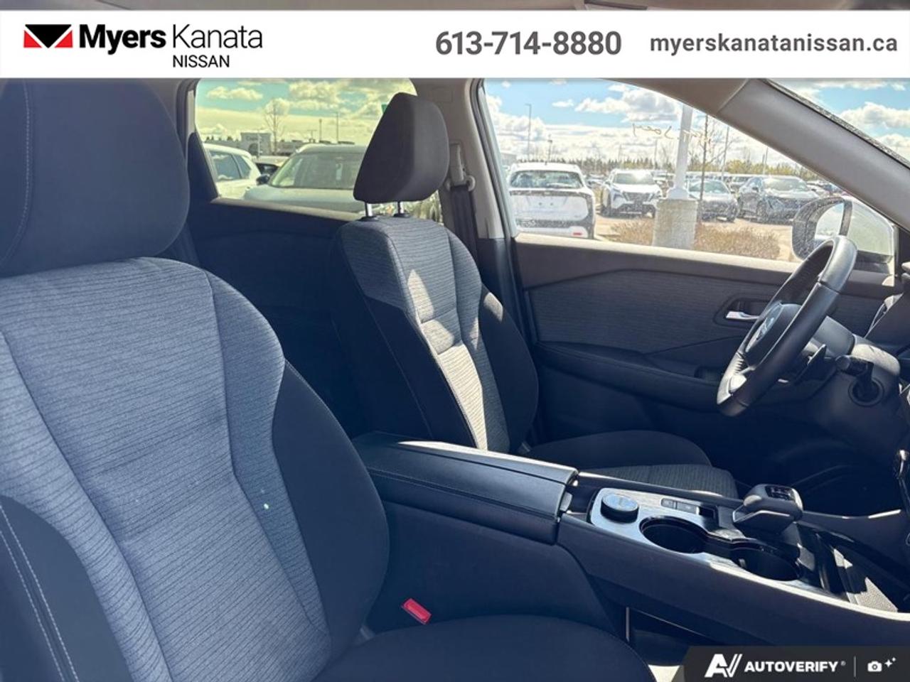 2023 Nissan Rogue SV Moonroof  - Moonroof -  Apple CarPlay - $186 B/W Photo
