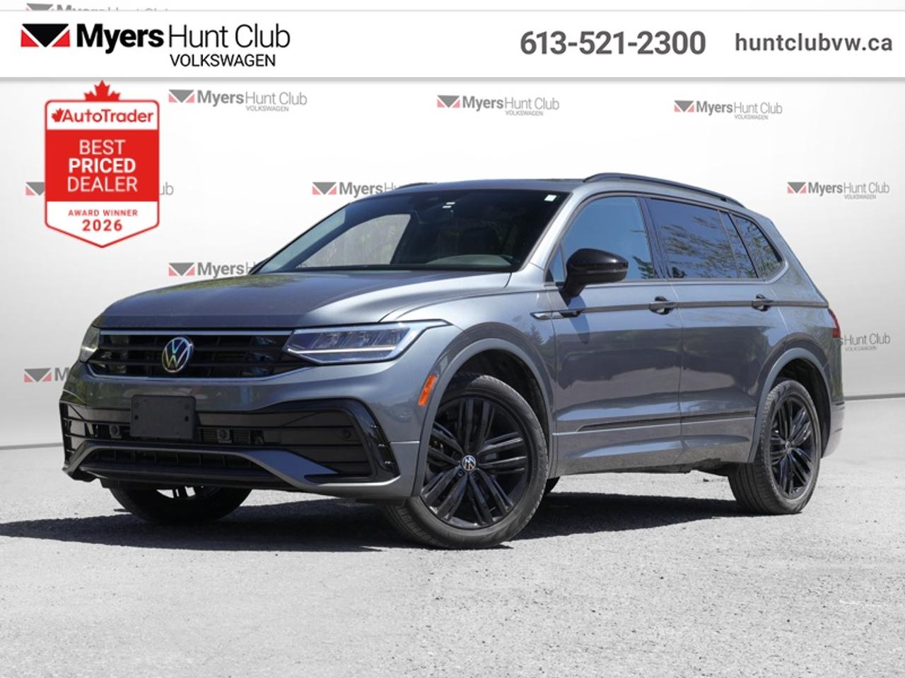 2022 Volkswagen Tiguan Comfortline R-Line Black Edition Photo0