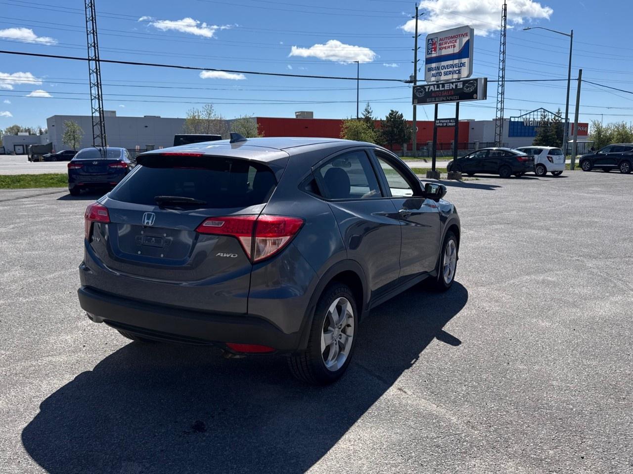 2018 Honda HR-V EX AWD CVT Photo