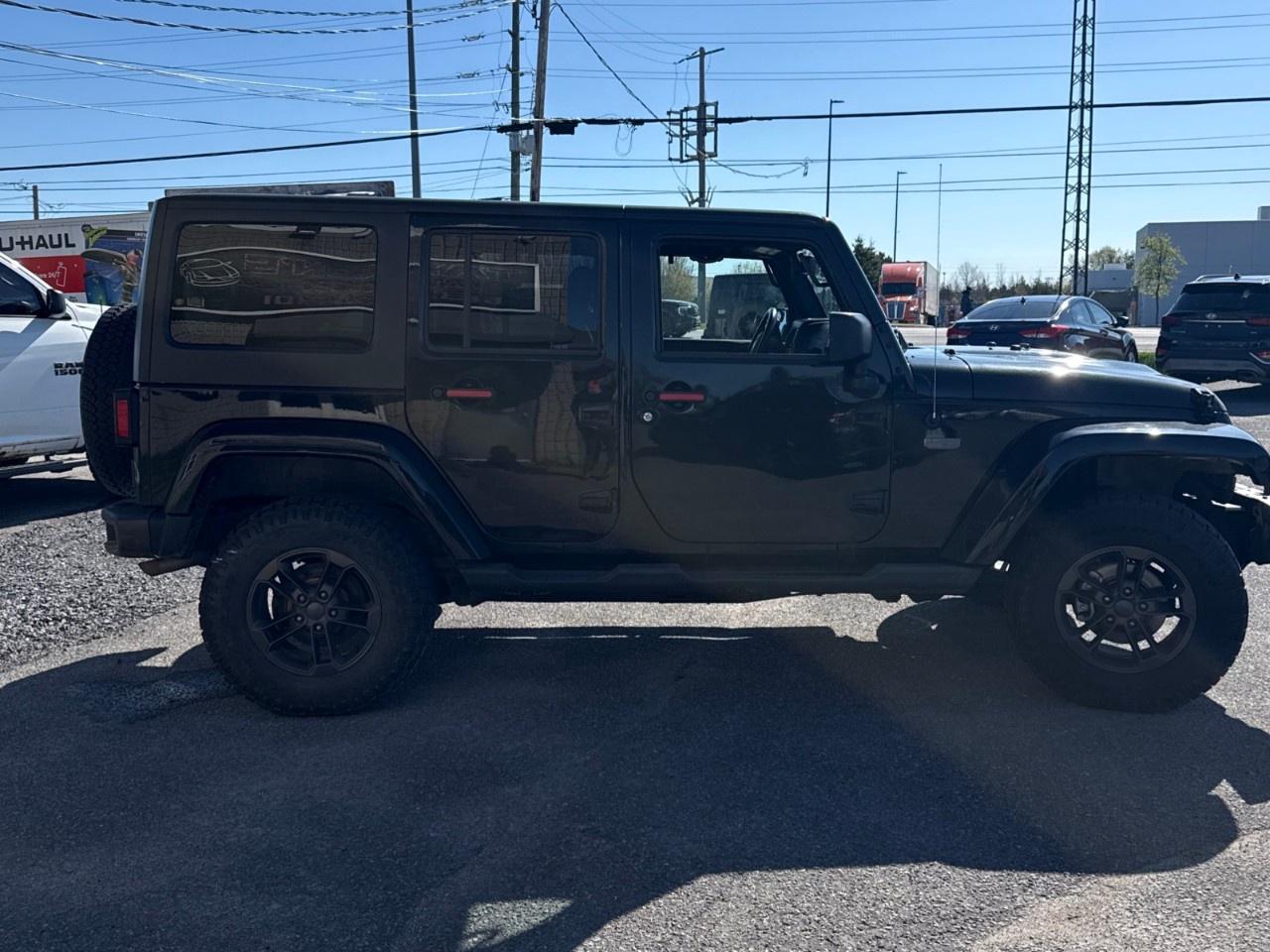2016 Jeep WRANGLER UNLIMITED 4WD 4dr 75th Anniversary Photo