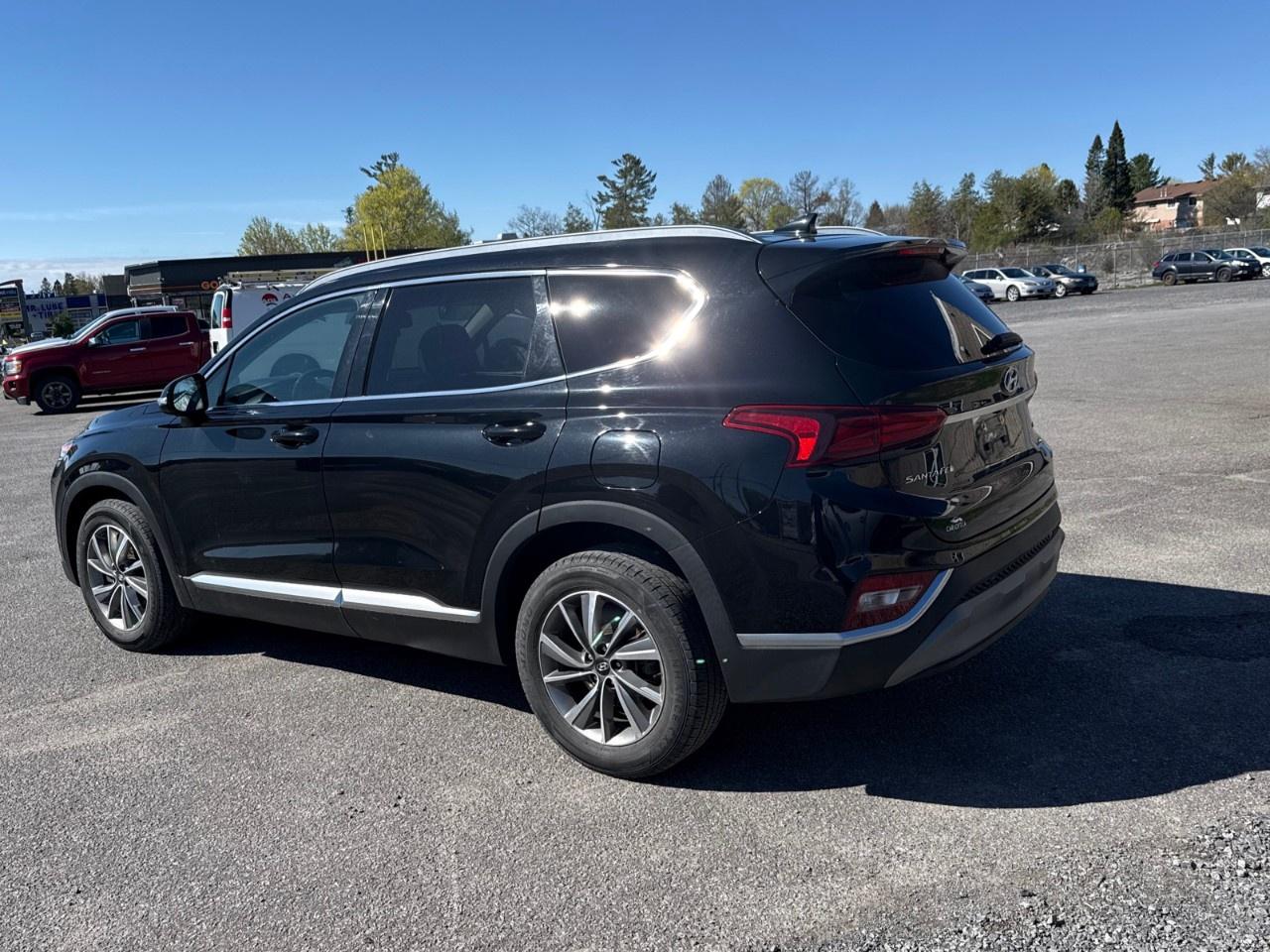2020 Hyundai Santa Fe 2.4L Preferred AWD Photo