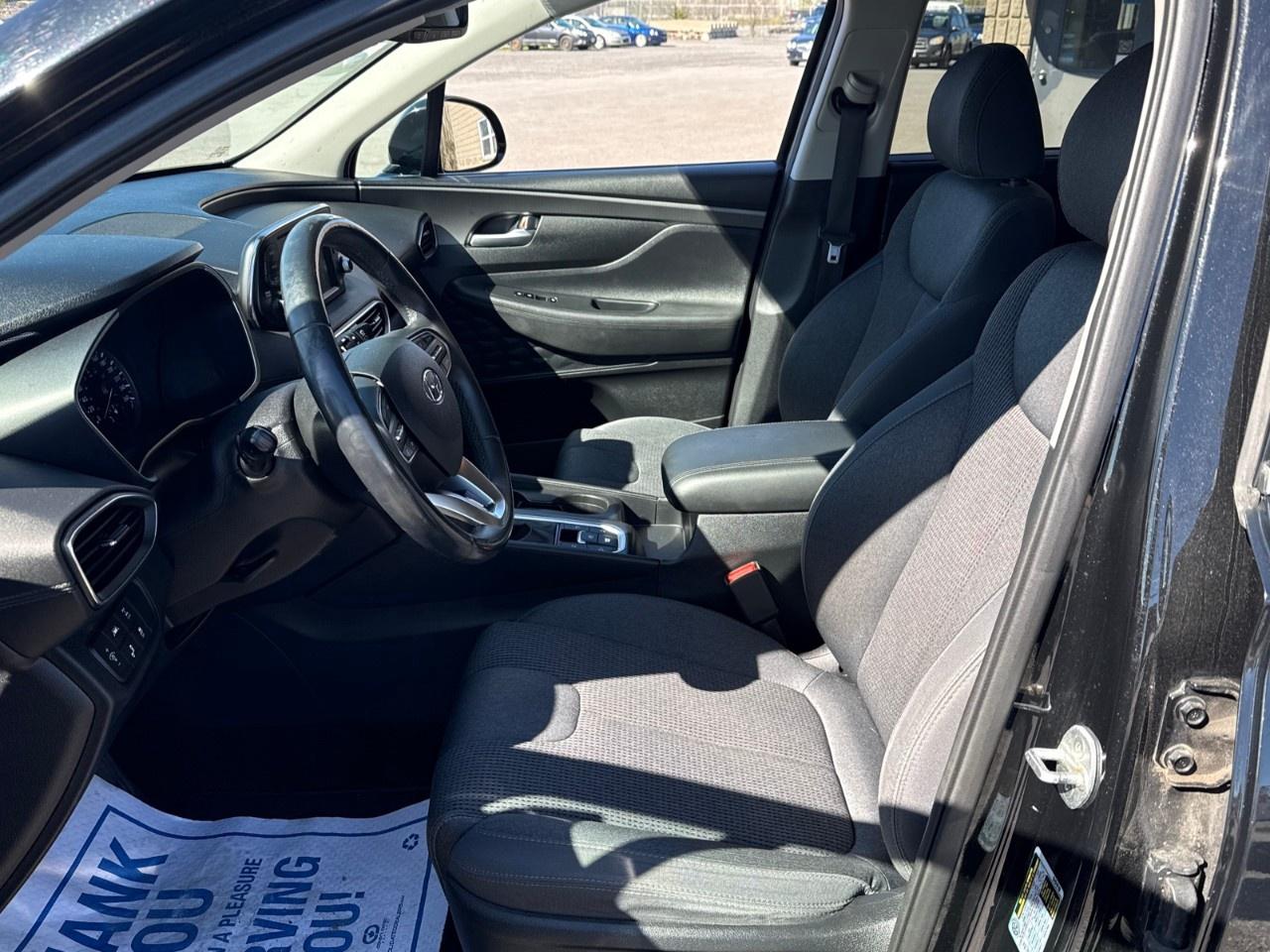 2020 Hyundai Santa Fe 2.4L Preferred AWD Photo