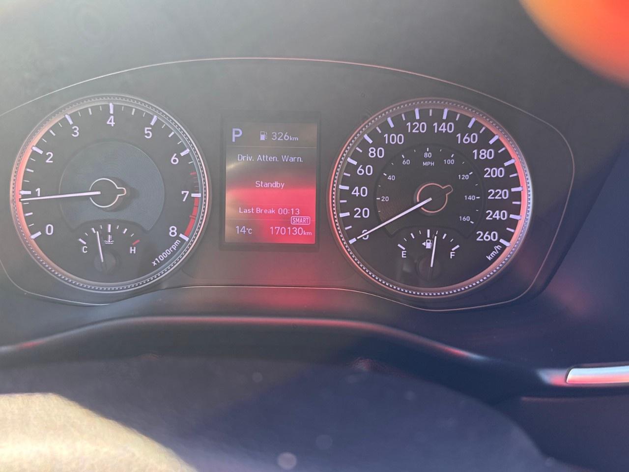 2020 Hyundai Santa Fe 2.4L Preferred AWD Photo