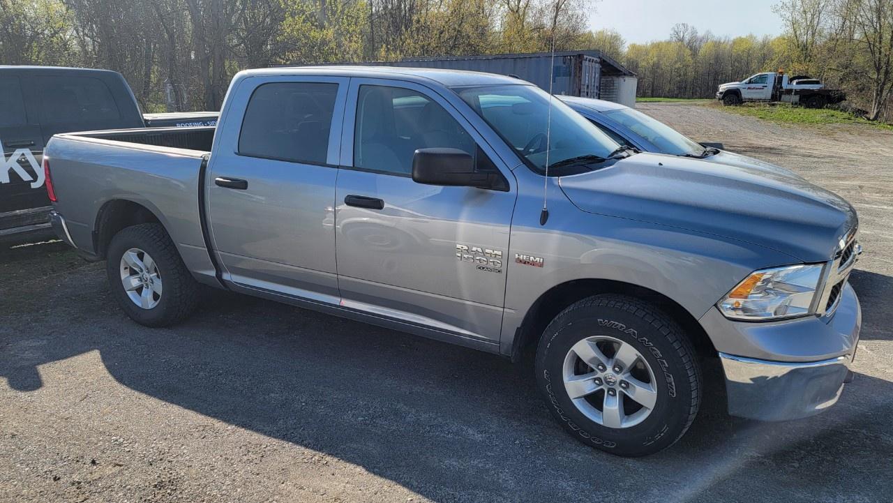 2023 RAM 1500 Classic SLT 4x4 Crew Cab 5'7" Box Photo