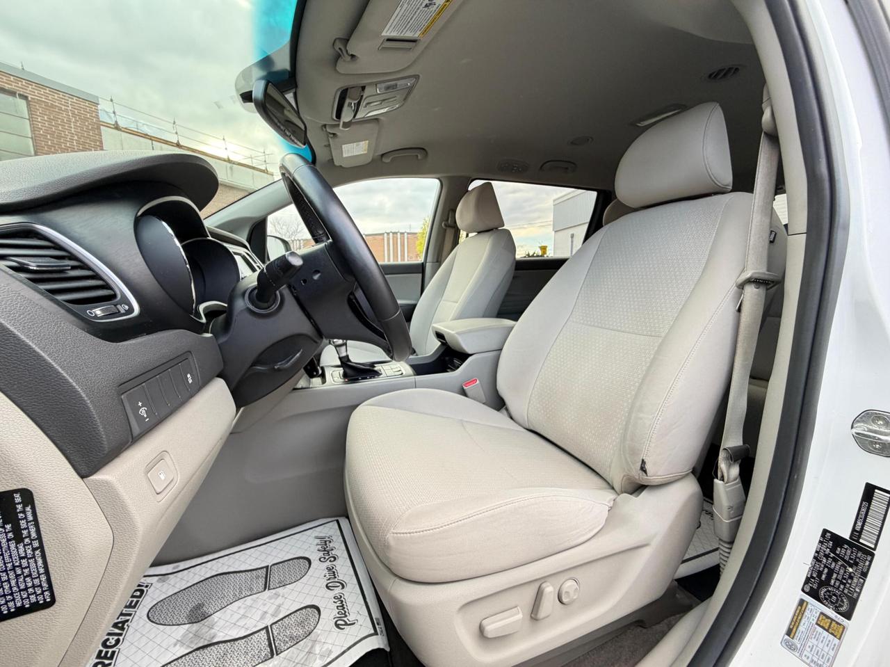 2018 Kia Sedona LX   NO ACCIDENT Photo
