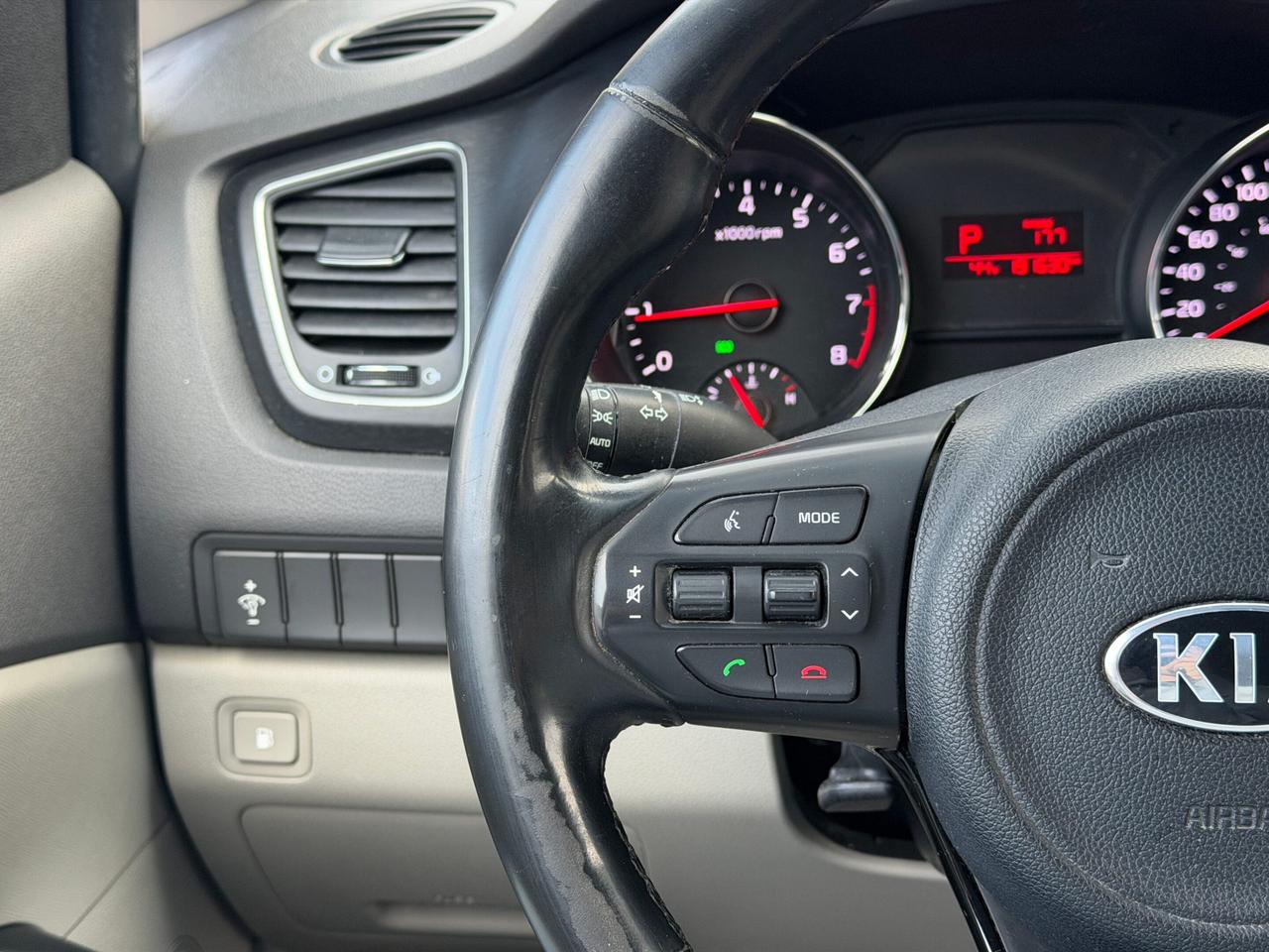 2018 Kia Sedona LX   NO ACCIDENT Photo